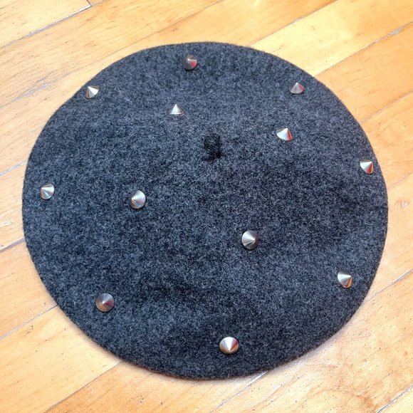 Ophelie Hats Studded Beret 100% Wool - Picture 1 of 4
